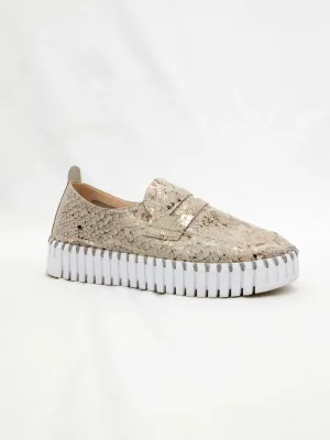 Plateu Tulip 3868 Slip-On Loafer in Snakeskin Wheat