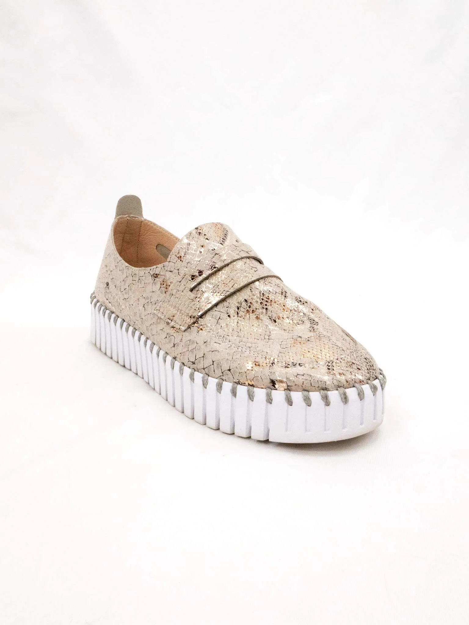 Plateu Tulip 3868 Slip-On Loafer in Snakeskin Wheat
