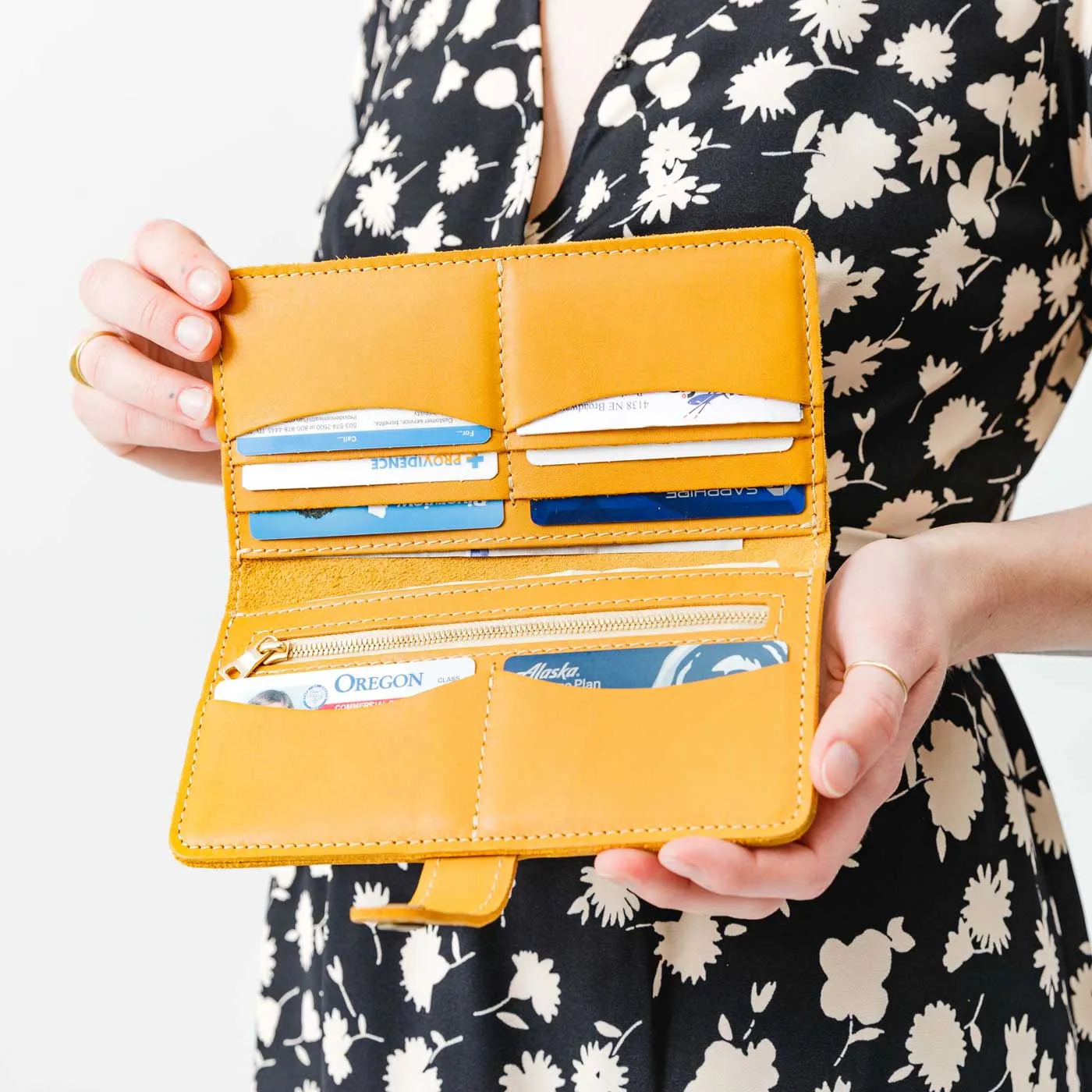 Women's Bifold Wallet